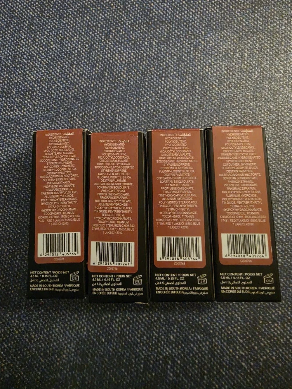 HUDA BEAUTY lightweight liquid